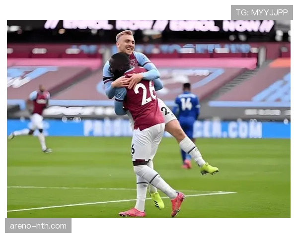 利兹联反击如电，状态回升再创佳绩