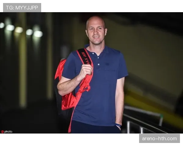 克鲁伊夫式全能球风再现赛场,新星稳健发挥助球队竞争力跃升 克鲁伊夫式全能球风再现赛场,新星稳健发挥助球队竞争力跃升